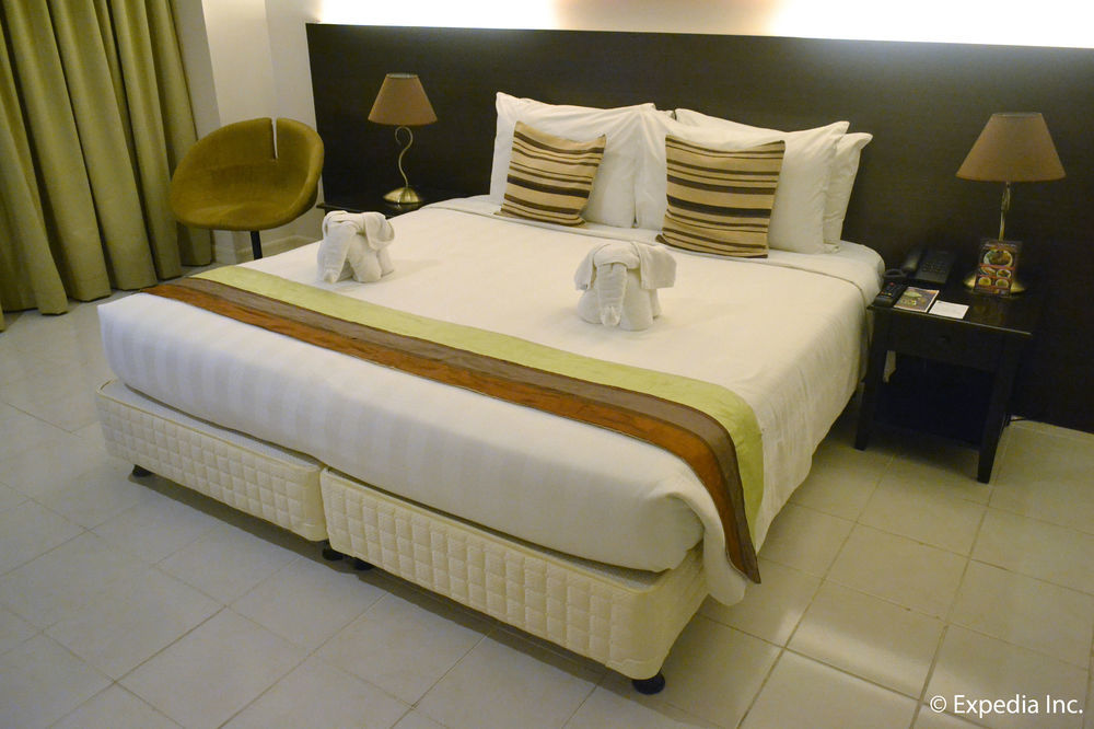 Destination Hotel Tagaytay Tagaytay City Kültér fotó
