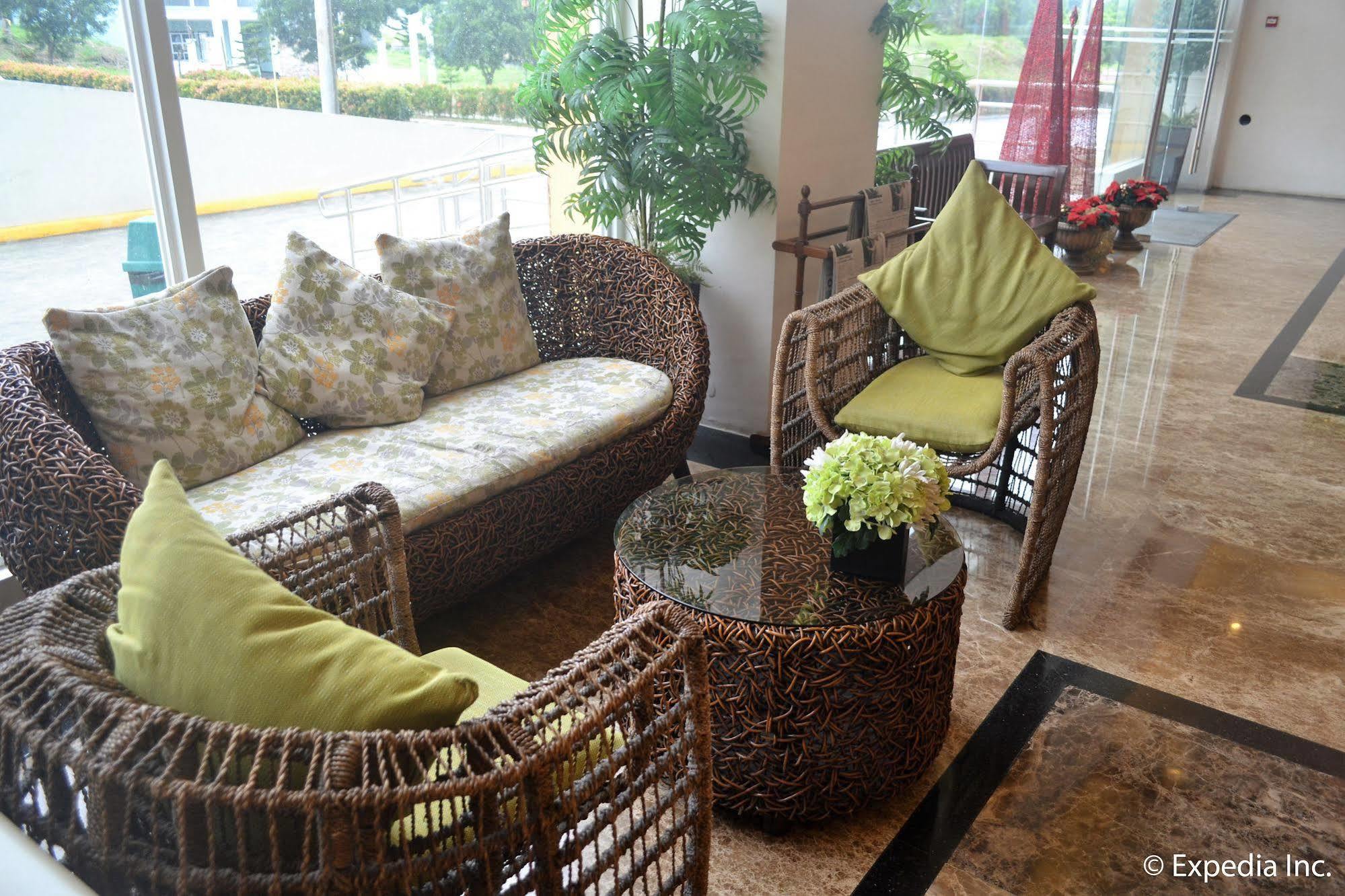 Destination Hotel Tagaytay Tagaytay City Kültér fotó